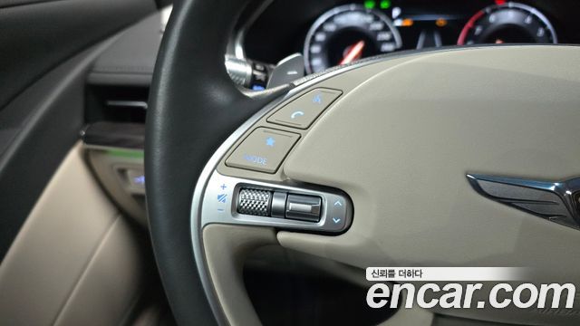 Genesis G80 2021 — photo 35