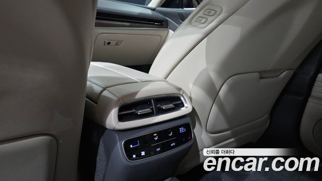 Genesis G80 2021 — photo 38