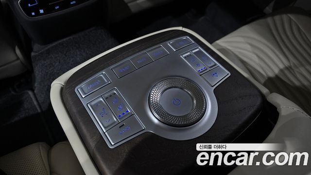 Genesis G80 2021 — photo 39