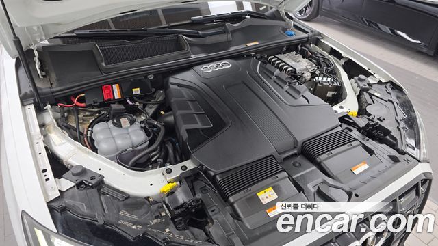 Audi Q7 2022 — photo 6