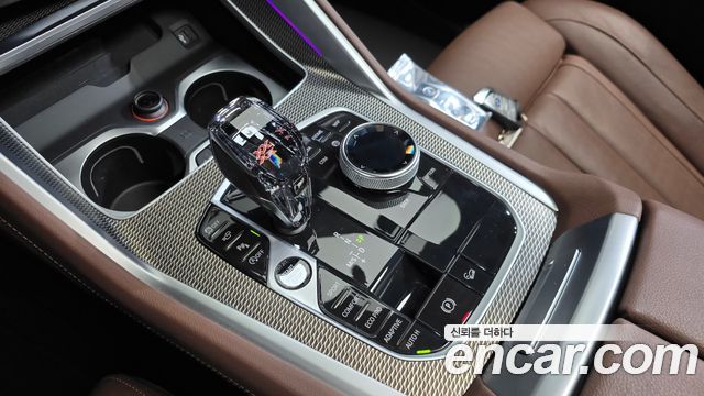 BMW X6 2021 — photo 12