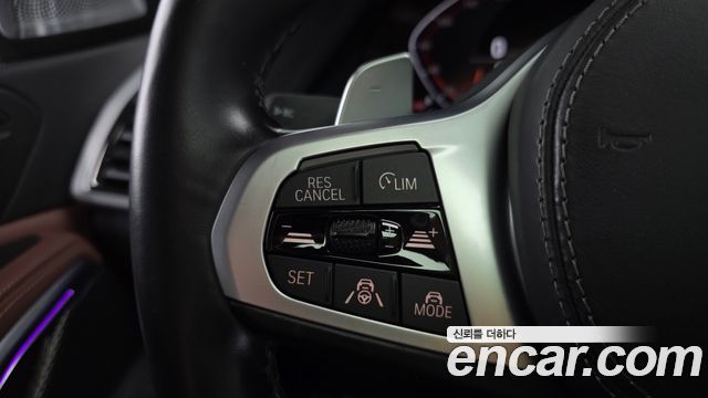 BMW X6 2021 — photo 22