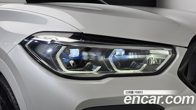 BMW X6 2021 — photo 8