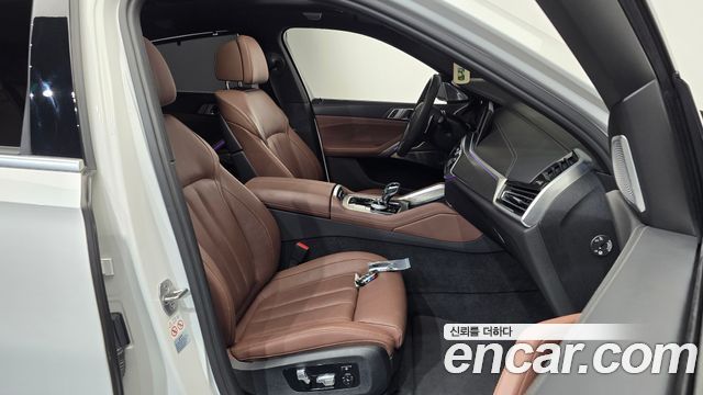 BMW X6 2021 — photo 16