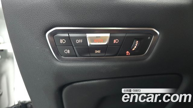 BMW X6 2021 — photo 28