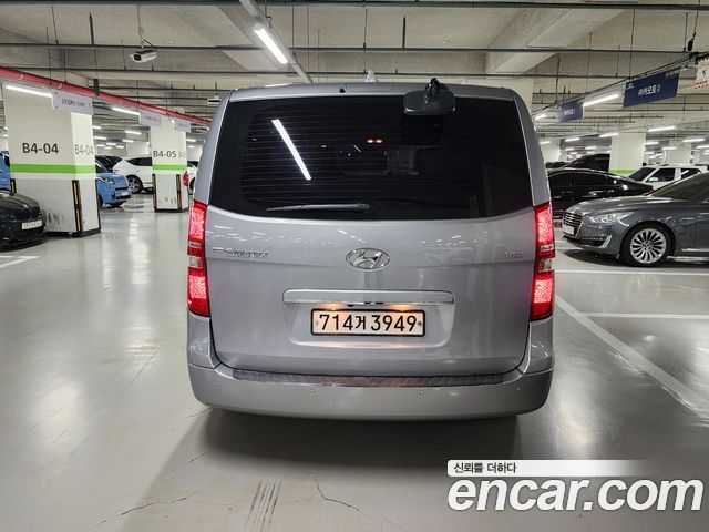 Hyundai Starex 2019 — photo 3