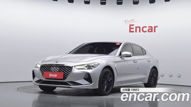 Genesis G70 2019 — photo 1