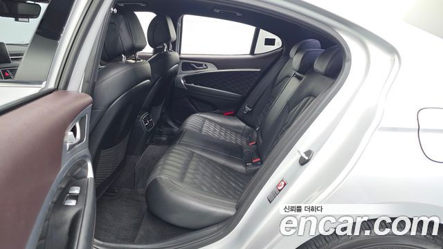 Genesis G70 2019 — photo 11
