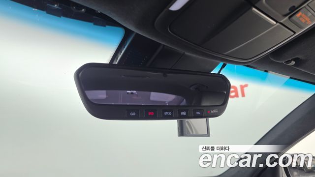 Genesis G70 2019 — photo 20