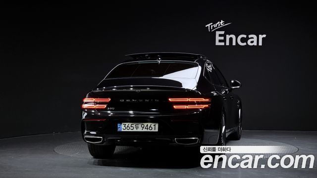 Genesis G80 2022 — photo 4