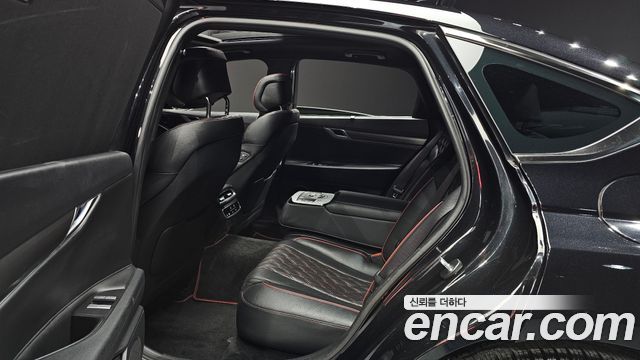 Genesis G80 2022 — photo 12