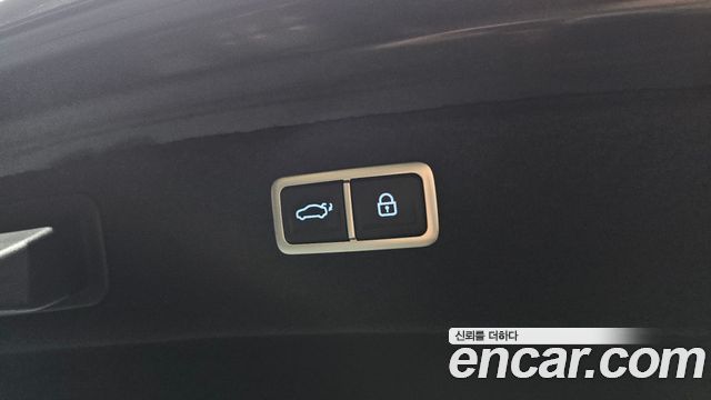 Genesis G80 2022 — photo 18