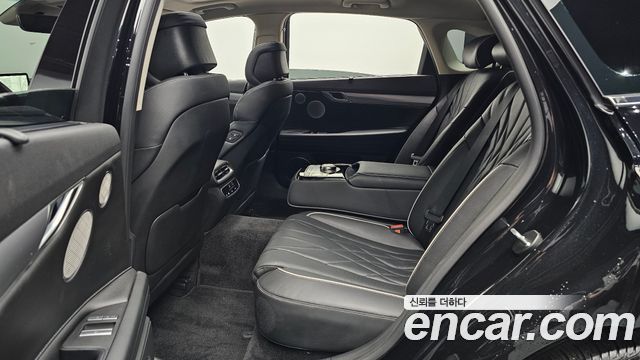 Genesis G80 2023 — photo 18