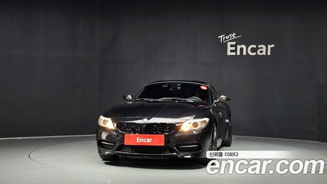 BMW Z4 2010 — photo 3