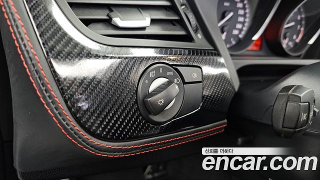 BMW Z4 2010 — photo 19