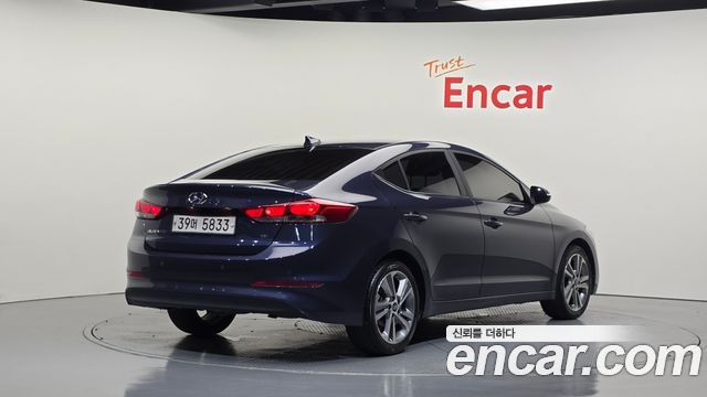 Hyundai AVANTE 2018 — photo 2