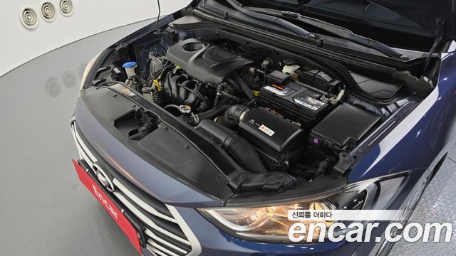 Hyundai AVANTE 2018 — photo 6