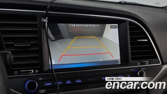 Hyundai AVANTE 2018 — photo 15