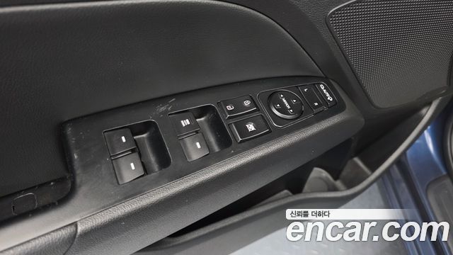 Hyundai AVANTE 2018 — photo 18