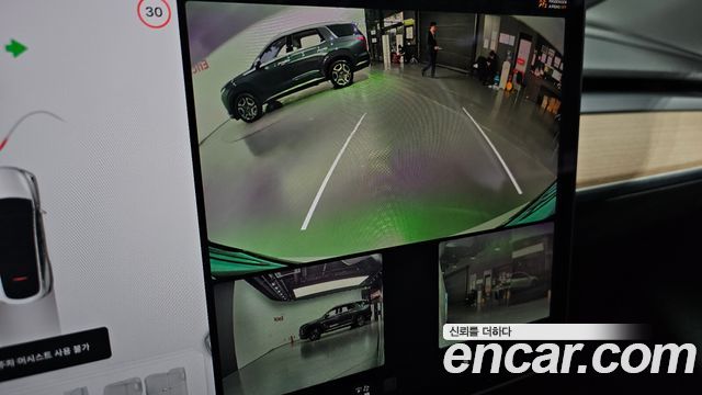 Tesla Model Y 2021 — photo 21