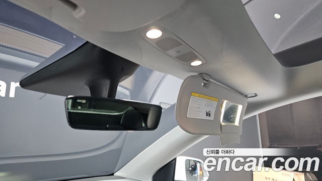 Tesla Model Y 2021 — photo 31