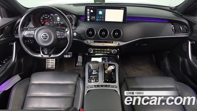 Kia Stinger 2018 — photo 10