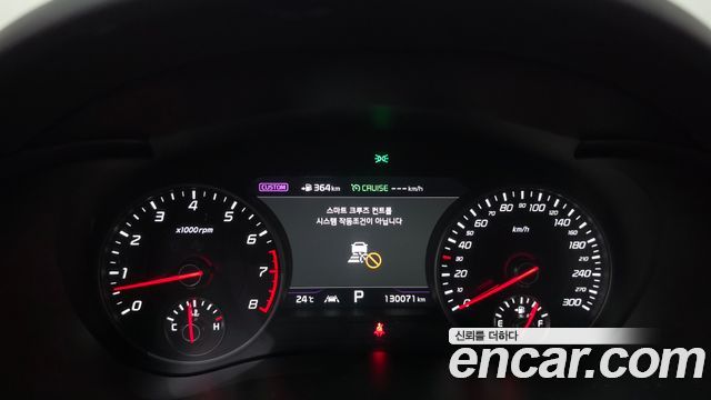 Kia Stinger 2018 — photo 11