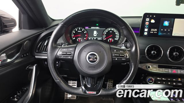 Kia Stinger 2018 — photo 18