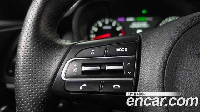 Kia Stinger 2018 — photo 21