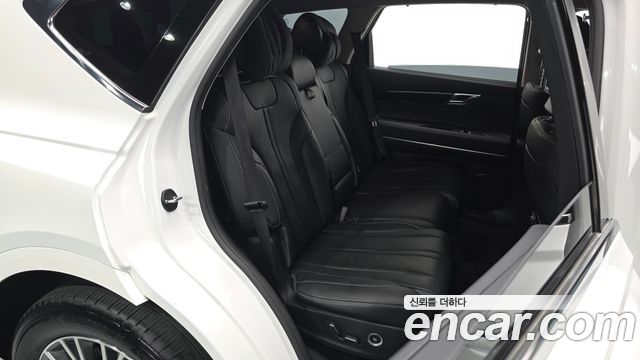Genesis GV80 2023 — photo 18