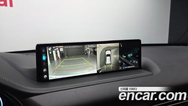 Genesis GV80 2023 — photo 22