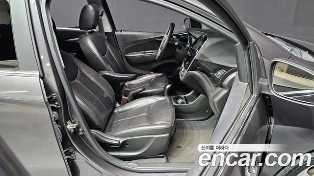 Chevrolet Korea Spark 2016 — photo 13