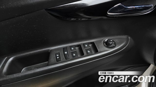 Chevrolet Korea Spark 2017 — photo 28