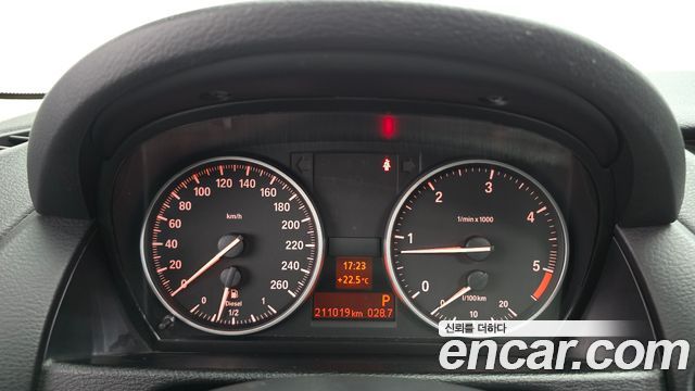 BMW X1 2013 — photo 8
