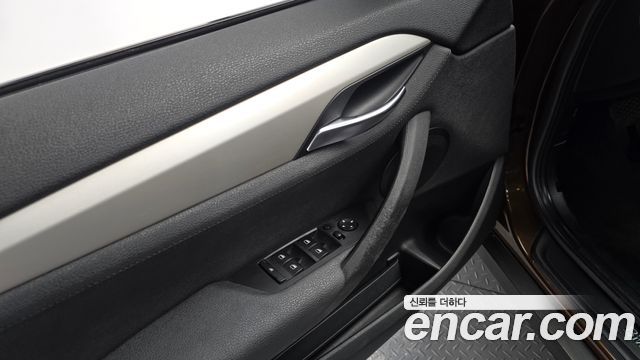BMW X1 2013 — photo 16