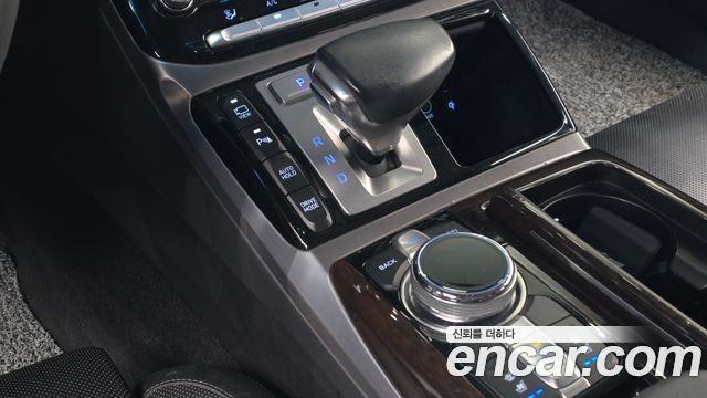 Genesis EQ900 2017 — photo 9