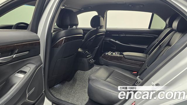 Genesis EQ900 2017 — photo 12