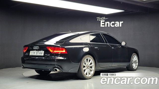 Audi A7 2015 — photo 2