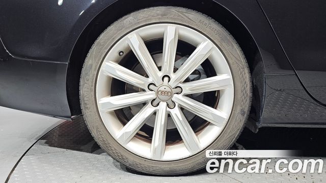 Audi A7 2015 — photo 5