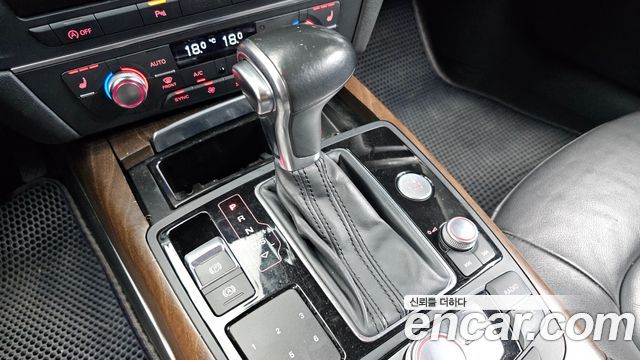 Audi A7 2015 — photo 9