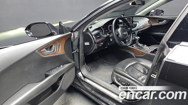 Audi A7 2015 — photo 10