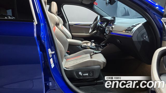 BMW X4M 2022 — photo 16