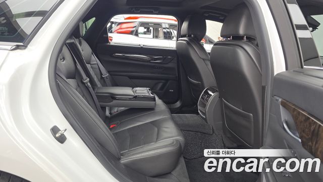 Cadillac CT6 2017 — photo 12
