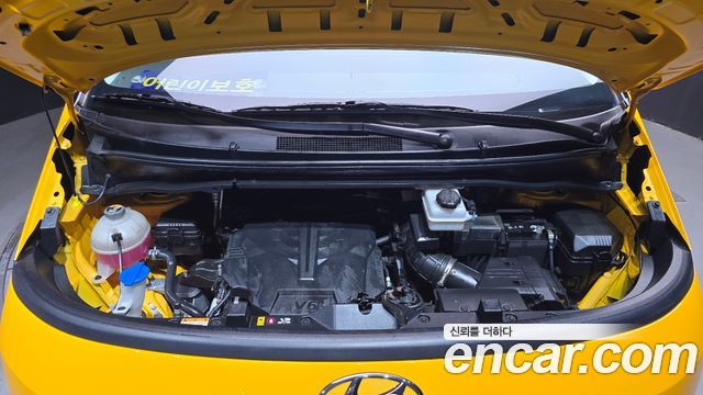 Hyundai Staria 2022 — photo 6