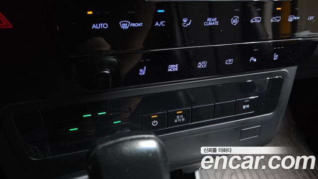 Hyundai Staria 2022 — photo 24