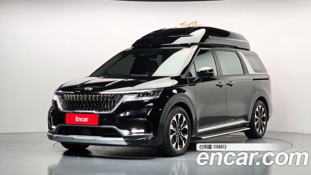 Kia Canival 2021 — photo 1