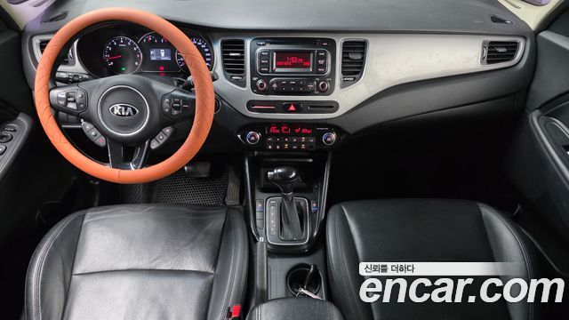 Kia Carens 2014 — photo 7