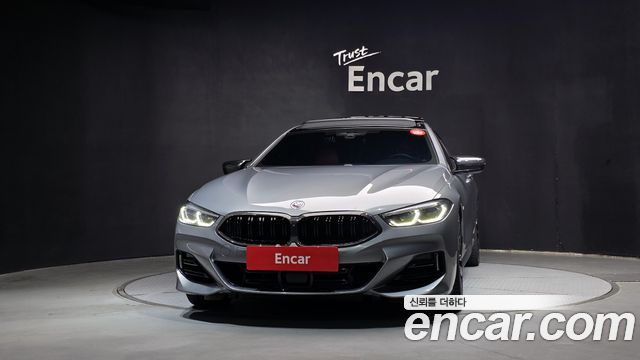 BMW 8-Series 2022 — photo 3