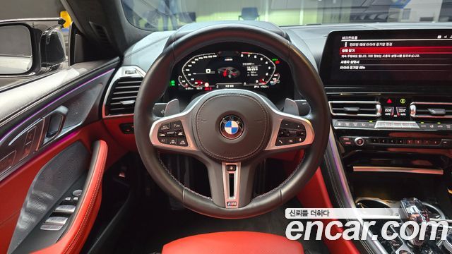 BMW 8-Series 2022 — photo 19