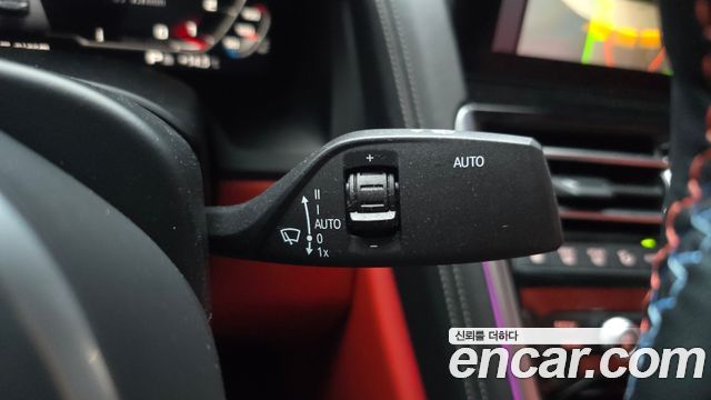 BMW 8-Series 2022 — photo 25